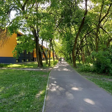Mikroapart Jungle Batorego Pole Mokotowskie Klub Stodola Varšava Exteriér fotografie